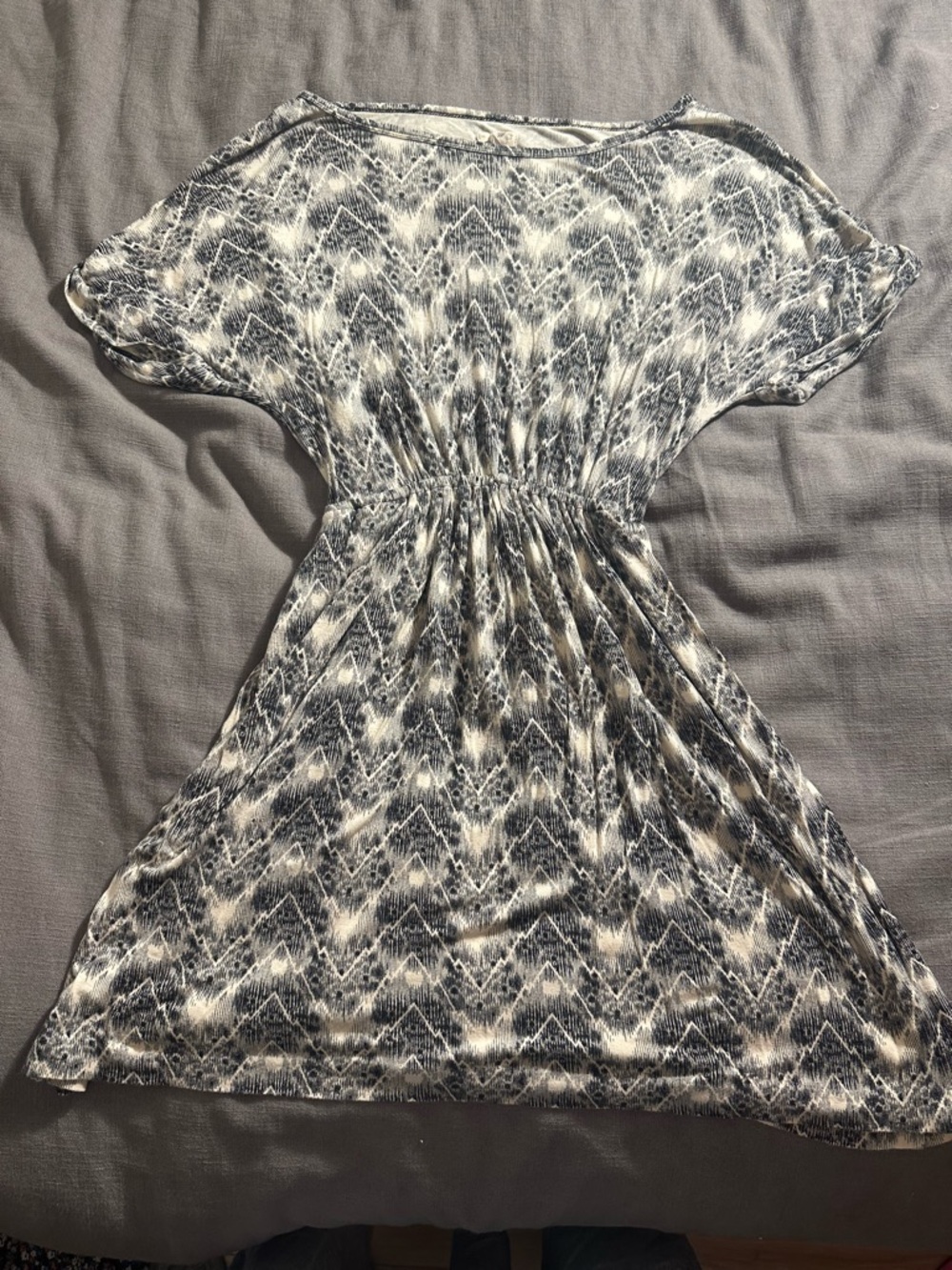 Silence + Noise Urban Outfitters Ikat Print Dress — Size S